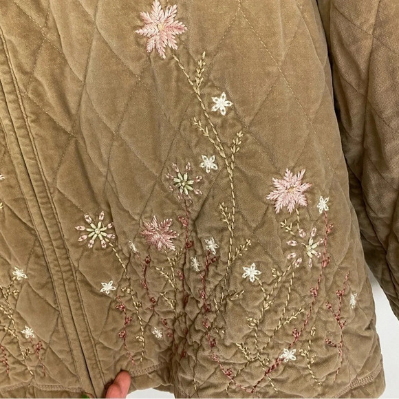 Vintage 90s Quilted Jacket WomenPlus Size 16 Tan Velvet Pink Embroidered Floral - Picture 8 of 13